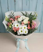 Букет цветов из:  Розы, Лизиантусы и Хризантемы в Красном Яре Омской области