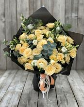 Букет цветов из:  Розы и Лизиантусы в Красном Яре Омской области