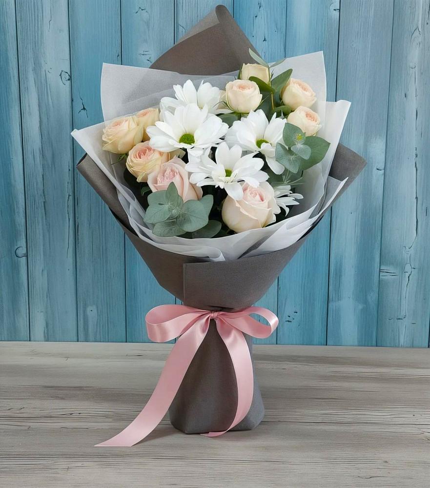 Букет цветов из: Хризантемы и Розы в Красном Яре Омской области