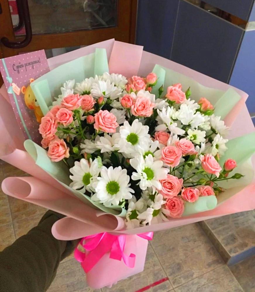 Букет цветов из: Розы и Хризантемы в Красном Яре Омской области