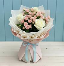 Букет цветов из:  Розы #REPLACE_PRED# Красном Яре Омской области