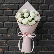 Букет цветов из:  Розы в Красном Яре Омской области
