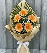 Букет цветов из:  Герберы в Красном Яре Омской области