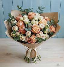 Букет цветов из:  Альстромерии и Розы в Красном Яре Омской области
