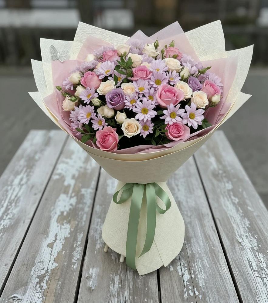 Букет цветов из: Розы и Хризантемы в Красном Яре Омской области