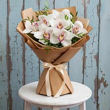 Букет цветов из:  Орхидеи и Розы в Красном Яре Омской области